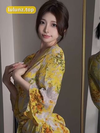 (妮是老虎)陈妮妮uni微密圈嘉宾资源，美妆穿搭颜值身材在线