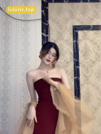 哈哈哈嘿嘿微密圈作品展现，魅力与风采妩媚反差