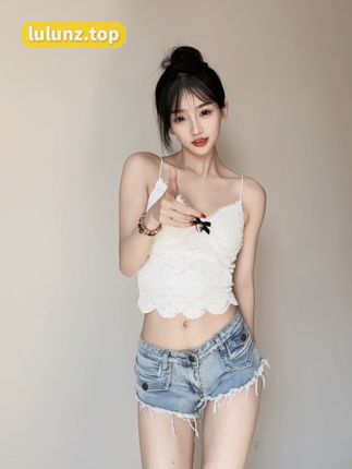 #美女舞蹈小蛮腰，抖音崽崽aaa的最新动态