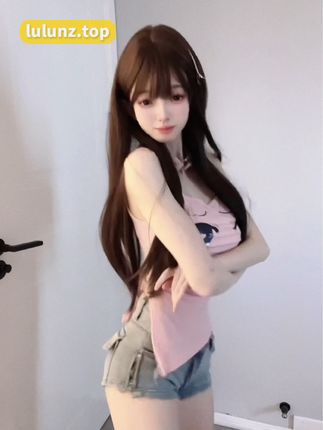 抖音小马漫漫微密圈作品资源展示,领略时尚穿搭和完美颜值身材