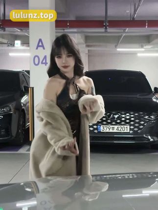 李梦琳UN微密圈作品资源流出，展现个人风格与时尚魅力