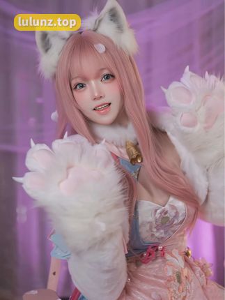 艾拉Isla的微博内容分析，深入探讨她微博的主题和风格