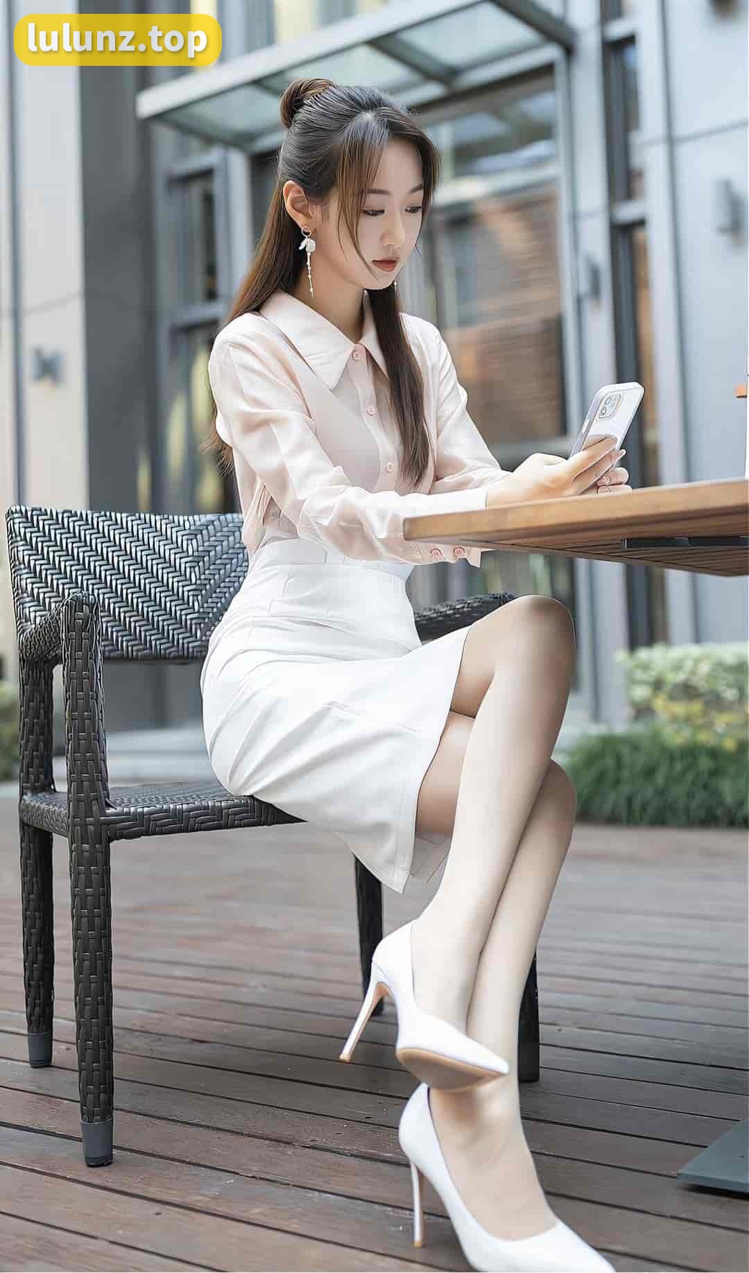 唐安琪微密圈作品资源丰富多彩,作品与抖音视频都不容错过