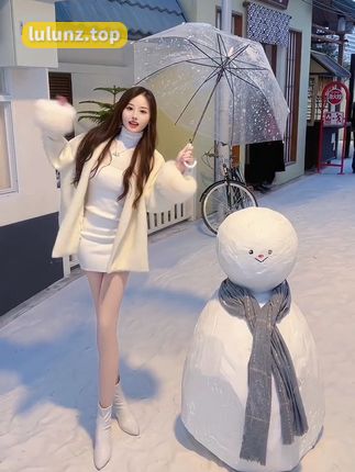 抖音小萌子微密圈最新作品资源情趣内衣展示，时尚与性感的完美融合