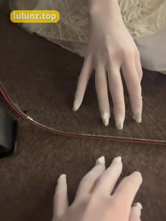 微博娇七ss微密圈作品合集，多风格高质量内容吸引关注