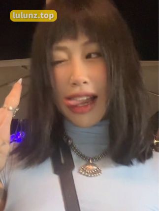 高乔尤美微密圈作品资源，清新自然的舞姿备受关注