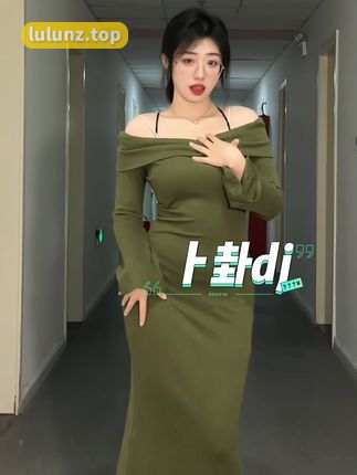 抖音魔法师臭屁楠吖微密圈资源出镜，独特变装技巧引领时尚潮流