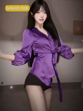 抖音童锣烧微密圈作品图片欣赏,大长腿穿搭展现时尚与美丽的结合