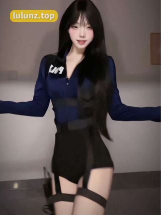 抖音童锣烧微密圈作品图片欣赏,大长腿穿搭展现时尚与美丽的结合