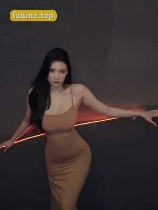 米米子呀maymay微密圈写真资源，性感魅力背后的热议与猜测