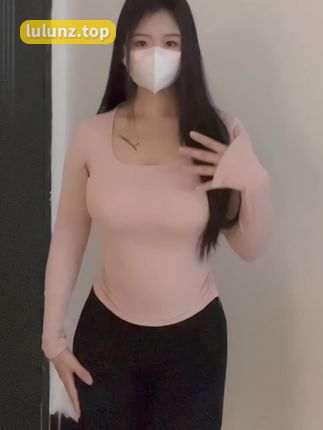 微胖身材的魅力展现，蒙蒙子微密圈作品资源打破刻板印象