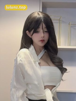 抖音白璃微密圈图片作品资源，迷人容颜与精彩表演的完美结合