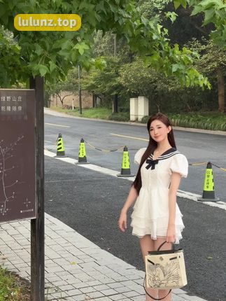 李嘉欣97个人资料与简介分享，深入探讨网红女神