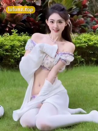 抖音粥粥酱最新微密圈作品资源展示，惊艳颜值和完美身材再次震撼