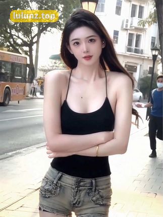 粥粥酱瑜伽裤连体造型,她的健身穿搭为何广受好评?