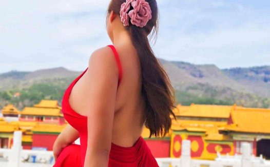 水蜜桃米米微密圈视频解析，一探网红的日常生活