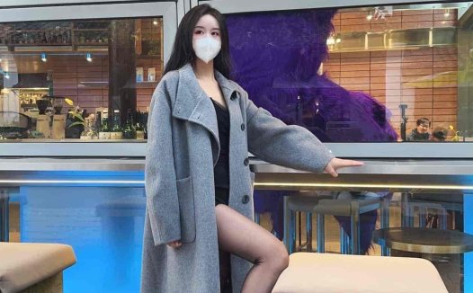 July芝岚的个人资料和生平简介,一览无遗