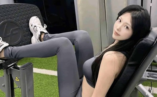 抖娘利世作品发布渠道探秘，了解她作品发布的线索